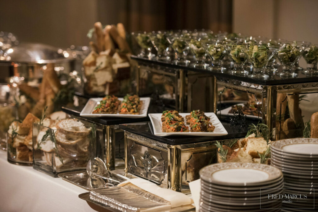 The 7 Hottest Wedding Food Trends of 2020 featured image