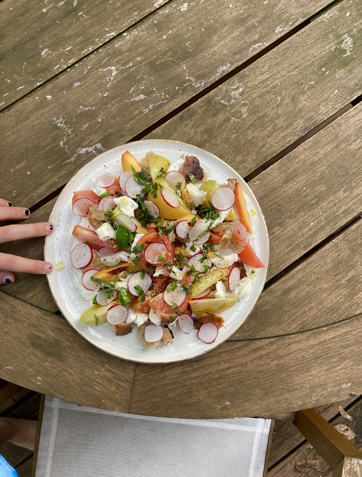 More Than Just a Meal: The Performance of Making a Salad