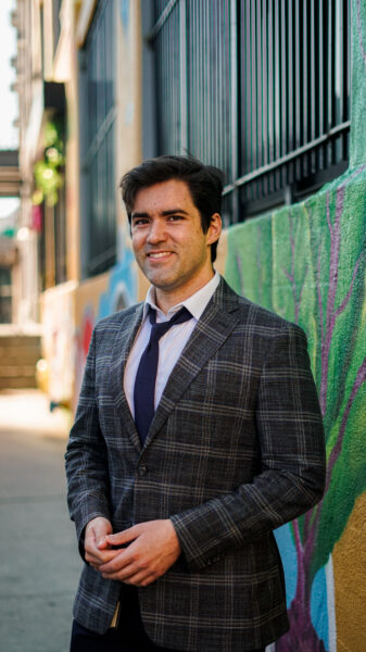 Headshot of Steven Moskos