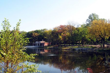 Crotona-Park_Bronx_Fall-Foliage_Lake